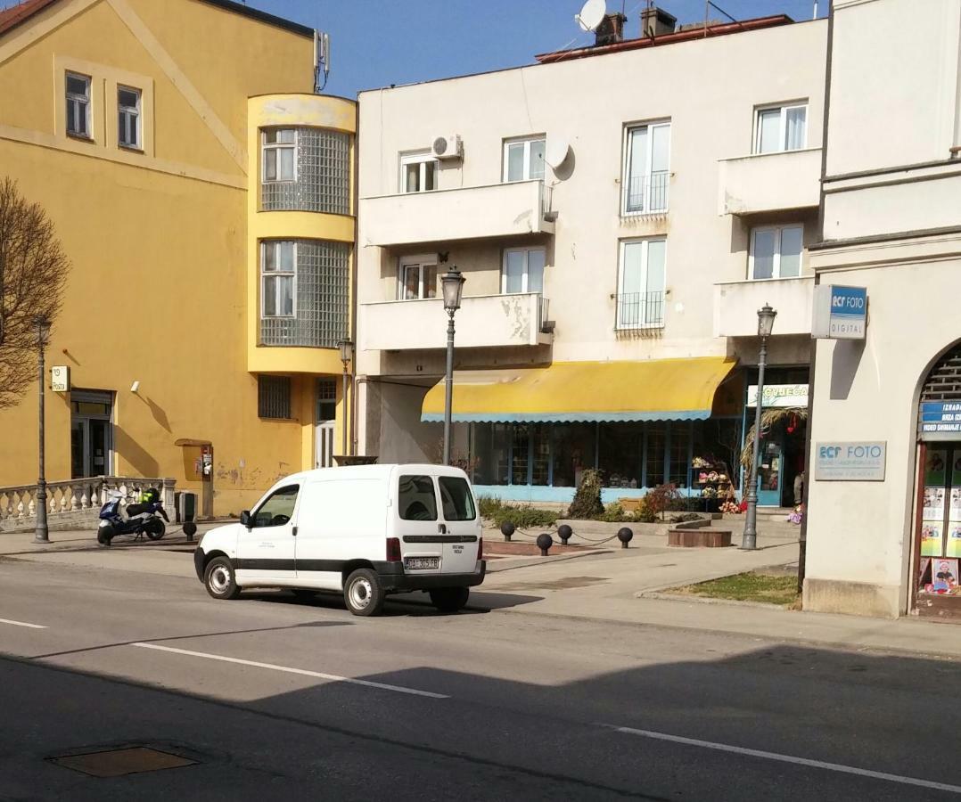 Apartman Lux Daruvar Exterior foto